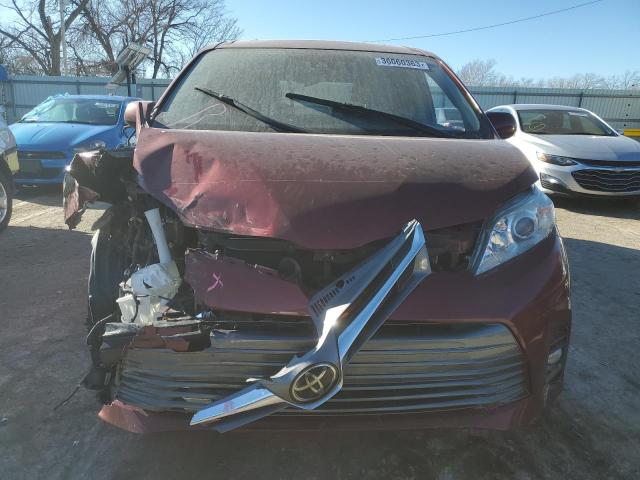 Photo 5 from auction – 2018 TOYOTA SIENNA XLE with VIN 5TDYZ3DC7JS949705