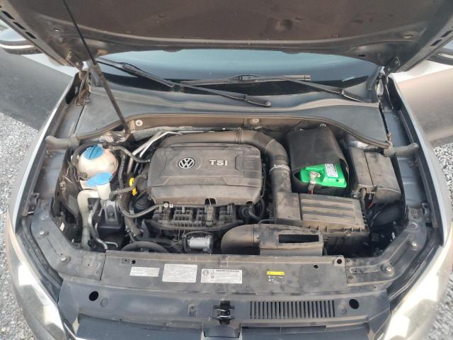 Photo 11 from auction – 2014 VOLKSWAGEN PASSAT S with VIN 1VWAS7A3XEC117152