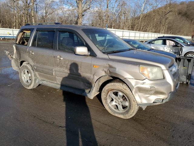 Photo 4 from auction – 2006 HONDA PILOT EX with VIN 5FNYF28536B024803