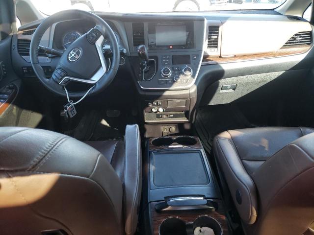 Photo 8 from auction – 2017 TOYOTA SIENNA XLE with VIN 5TDYZ3DC0HS781576