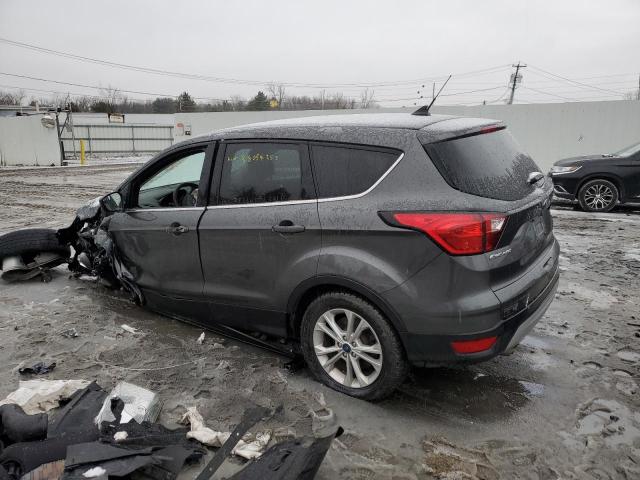 Photo 2 from auction – 2019 FORD ESCAPE SE with VIN 1FMCU9GD4KUB92089