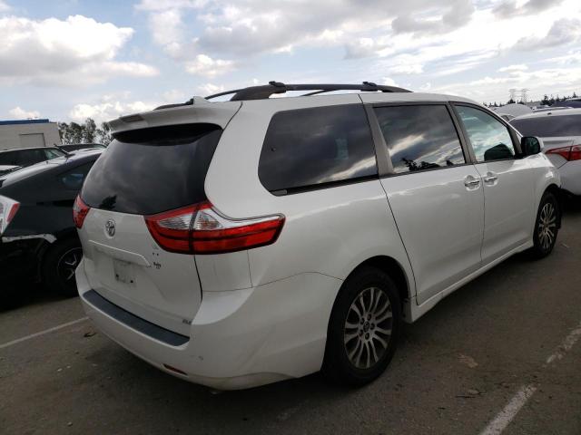 Photo 3 from auction – 2018 TOYOTA SIENNA XLE with VIN 5TDYZ3DC9JS928337