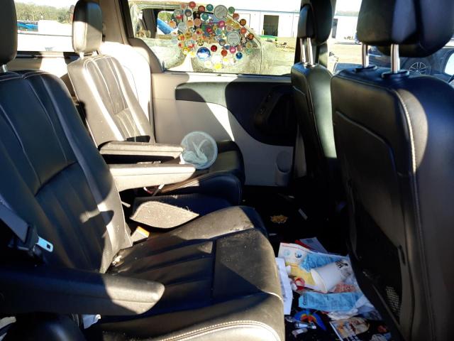 Photo 11 from auction – 2012 CHRYSLER TOWN & COU with VIN 2C4RC1CG8CR315006