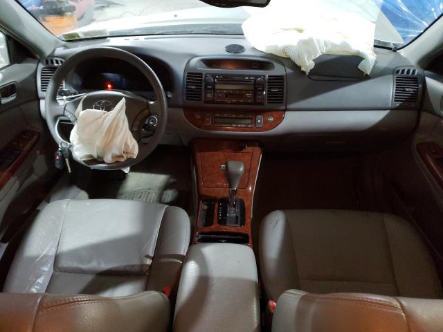 Photo 8 from auction – 2005 TOYOTA CAMRY LE with VIN 4T1BE30K95U985407