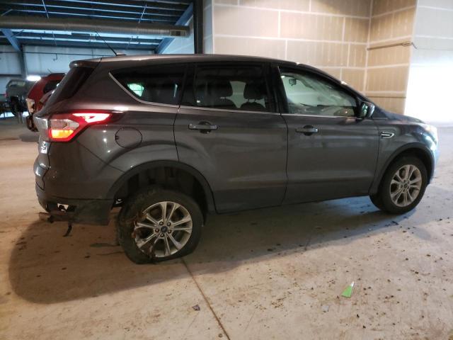 Photo 3 from auction – 2017 FORD ESCAPE SE with VIN 1FMCU9GD7HUC04423