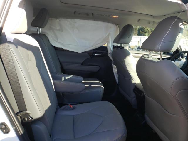 Photo 11 from auction – 2022 TOYOTA HIGHLANDER with VIN 5TDEBRCHXNS087643