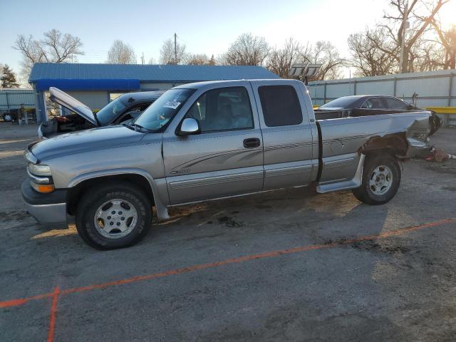 CHEVROLET SILVERADO 2000 with VIN 2GCEK19T2Y1303543 - Photo from auction