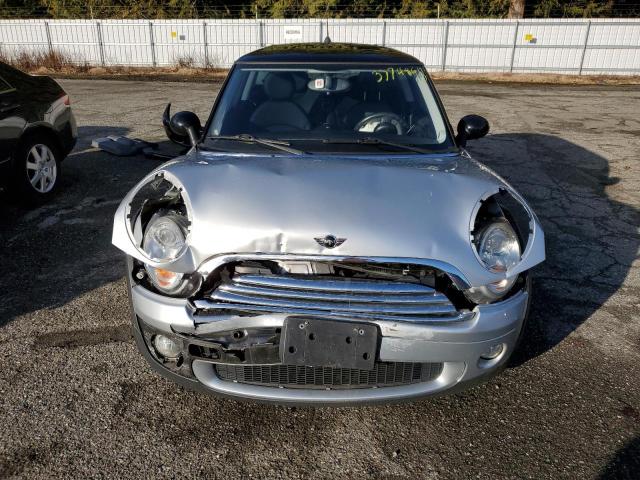 Photo 5 from auction – 2007 MINI COOPER with VIN WMWMF33567TU61363