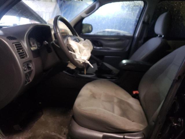 Photo 7 from auction – 2005 FORD ESCAPE XLT with VIN 1FMYU93175KD52533