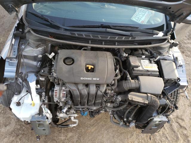 Photo 11 from auction – 2018 KIA FORTE LX with VIN 3KPFL4A76JE197544
