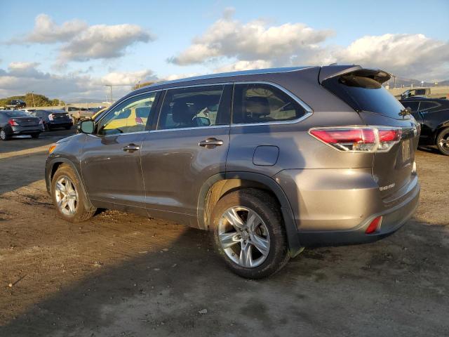 Photo 2 from auction – 2015 TOYOTA HIGHLANDER with VIN 5TDDKRFH6FS102356