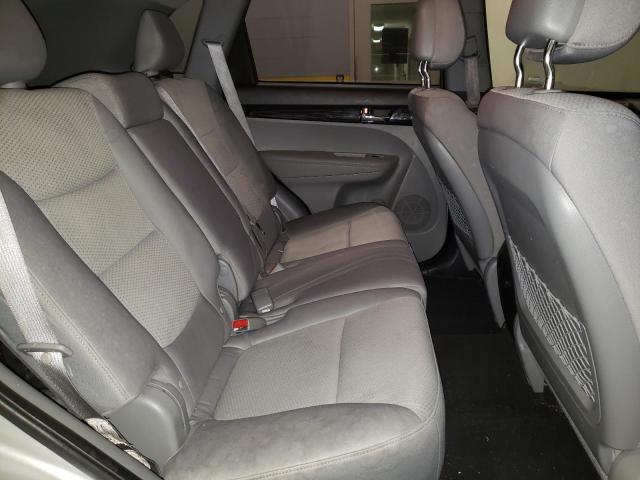 Photo 10 from auction – 2011 KIA SORENTO BA with VIN 5XYKTCA18BG003752