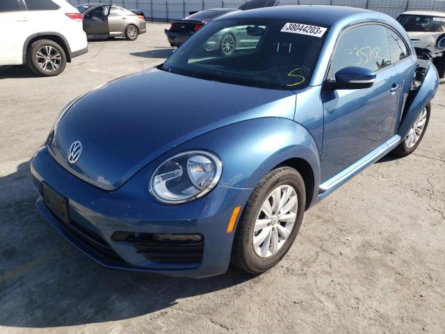 VOLKSWAGEN BEETLE S 2019 with VIN 3VWFD7AT9KM709295 - Photo from auction