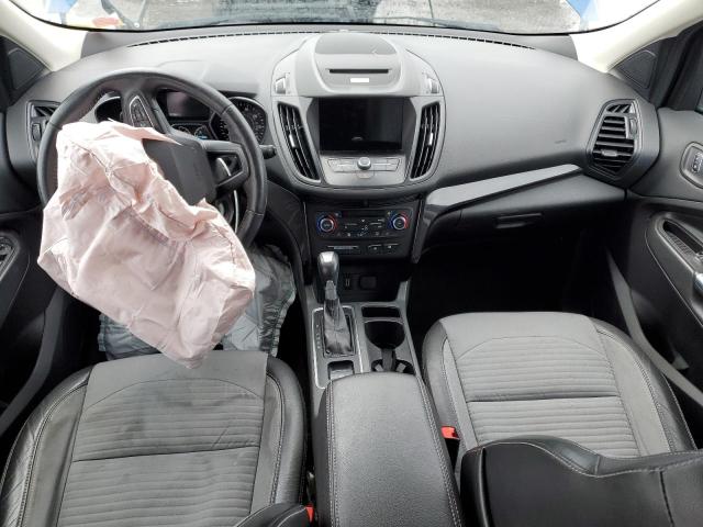 Photo 8 from auction – 2017 FORD ESCAPE SE with VIN 1FMCU9GD5HUD18145