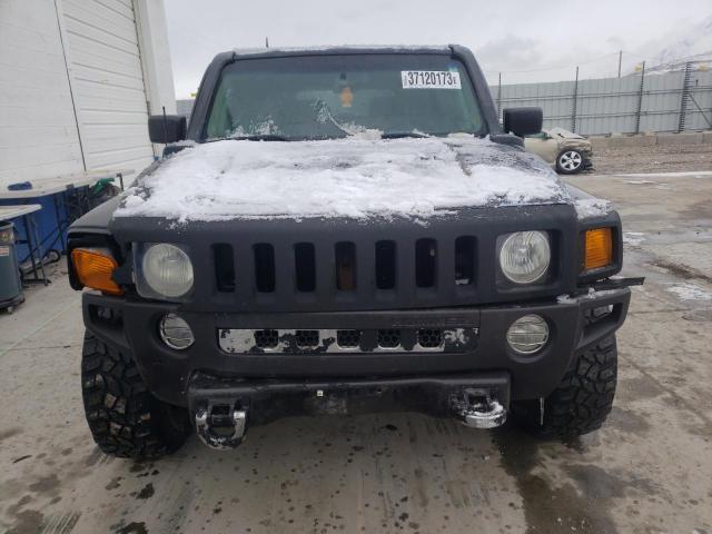 Photo 5 from auction – 2006 HUMMER H3 with VIN 5GTDN136568242956