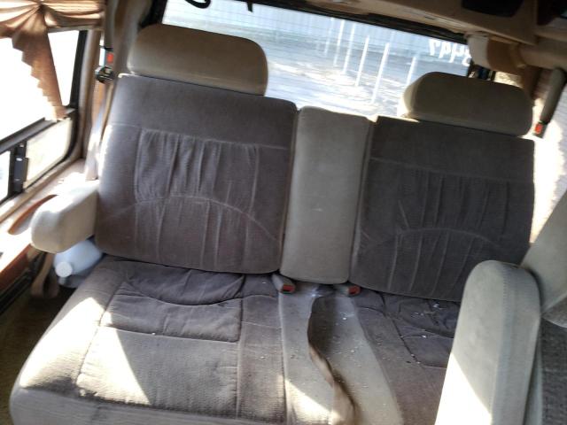 Photo 10 from auction – 1998 CHEVROLET ASTRO with VIN 1GBDM19W4WB142159