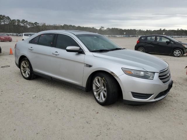 Photo 4 from auction – 2013 FORD TAURUS SEL with VIN 1FAHP2E8XDG220970