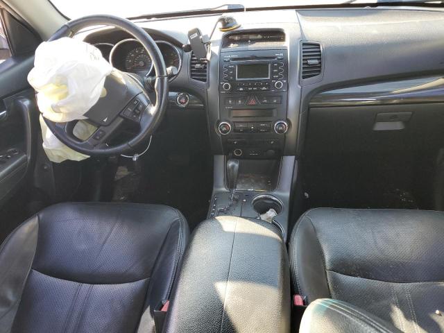 Photo 8 from auction – 2011 KIA SORENTO EX with VIN 5XYKU4A23BG177689