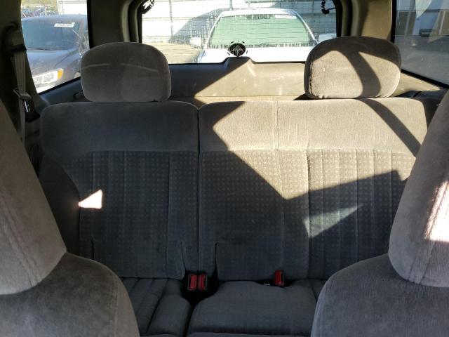 Photo 10 from auction – 2000 CHEVROLET BLAZER with VIN 1GNCS13W1Y2391776