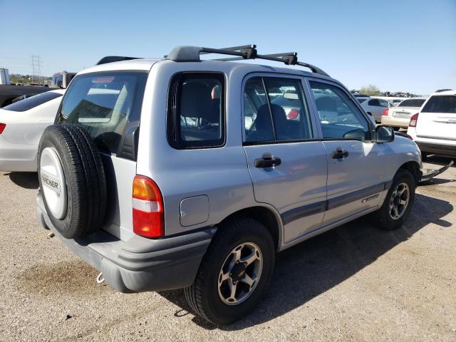 Photo 3 from auction – 2000 CHEVROLET TRACKER with VIN 2CNBE13C9Y6911397