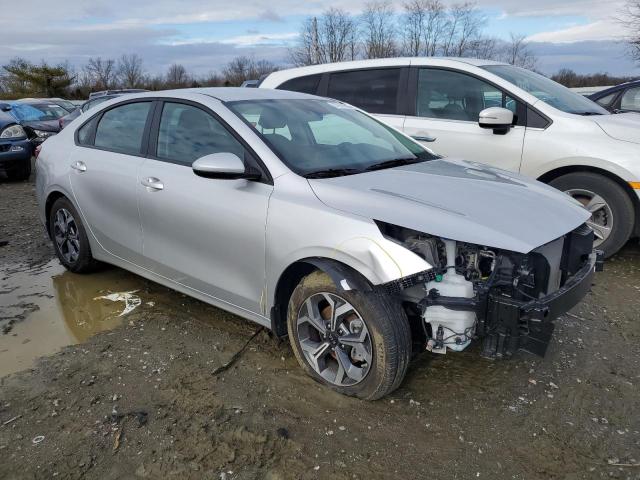 Photo 4 from auction – 2019 KIA FORTE FE with VIN 3KPF24AD0KE103782