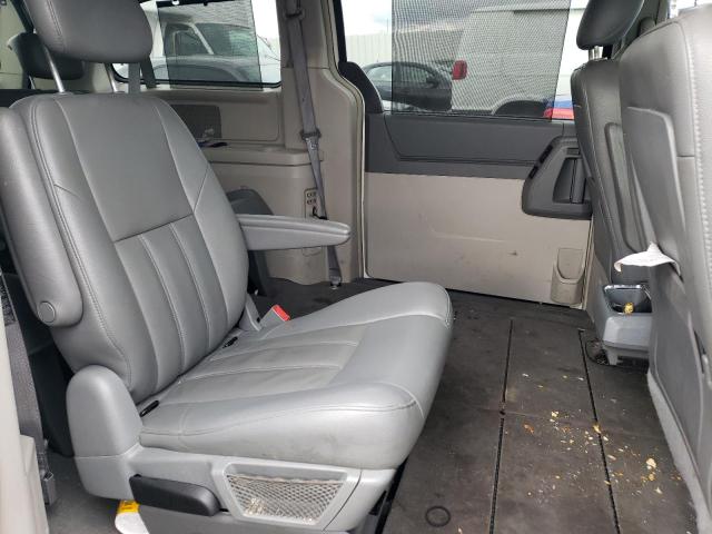 Photo 11 from auction – 2008 CHRYSLER TOWN & COU with VIN 2A8HR54P18R833751