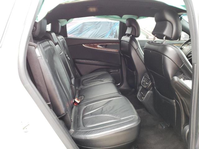 Photo 11 from auction – 2016 LINCOLN MKX SELECT with VIN 2LMTJ6KR3GBL61241