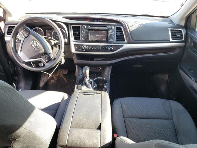 Photo 8 from auction – 2019 TOYOTA HIGHLANDER with VIN 5TDBZRFH1KS962047