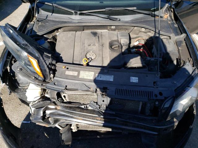 Photo 11 from auction – 2012 VOLKSWAGEN PASSAT SE with VIN 1VWBP7A32CC033636