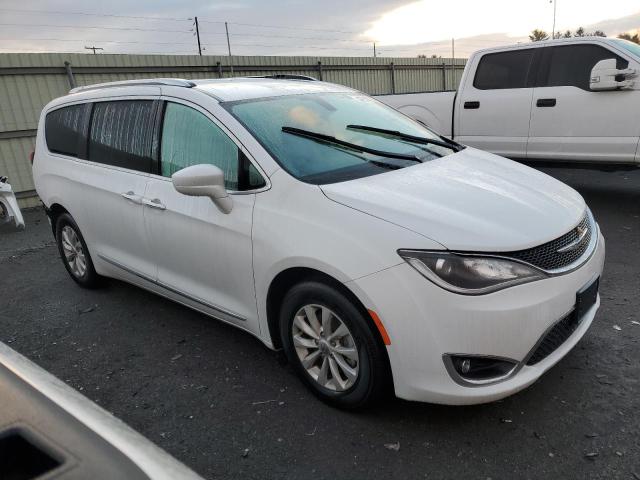 Photo 4 from auction – 2019 CHRYSLER PACIFICA T with VIN 2C4RC1BGXKR700681