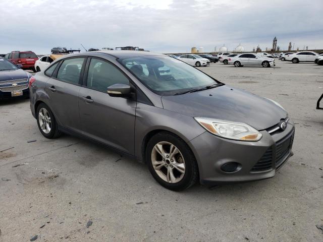 Photo 4 from auction – 2014 FORD FOCUS SE with VIN 1FADP3F27EL153042