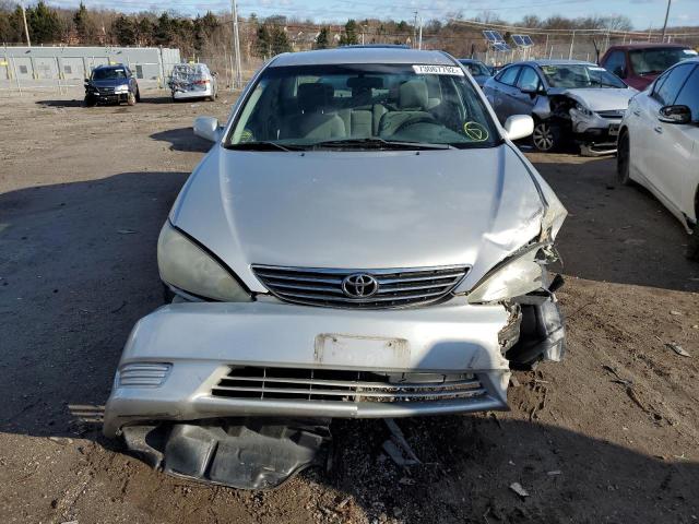 Photo 5 from auction – 2005 TOYOTA CAMRY LE with VIN 4T1BE32K05U076839