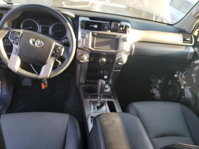 Photo 8 from auction – 2018 TOYOTA 4RUNNER SR with VIN JTEBU5JR4J5571613
