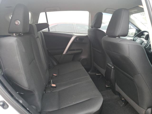 Photo 11 from auction – 2017 TOYOTA RAV4 LE with VIN 2T3ZFREV5HW403963