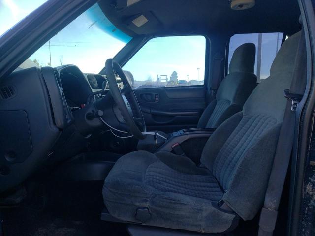 Photo 7 from auction – 2002 CHEVROLET BLAZER with VIN 1GNDT13W02K152003