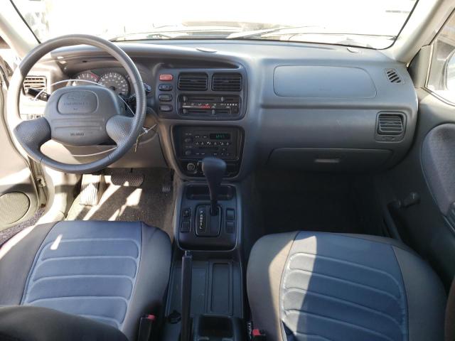 Photo 8 from auction – 2000 CHEVROLET TRACKER with VIN 2CNBE13C9Y6911397