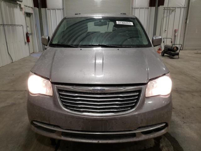 Photo 5 from auction – 2016 CHRYSLER TOWN & COU with VIN 2C4RC1JG9GR247727