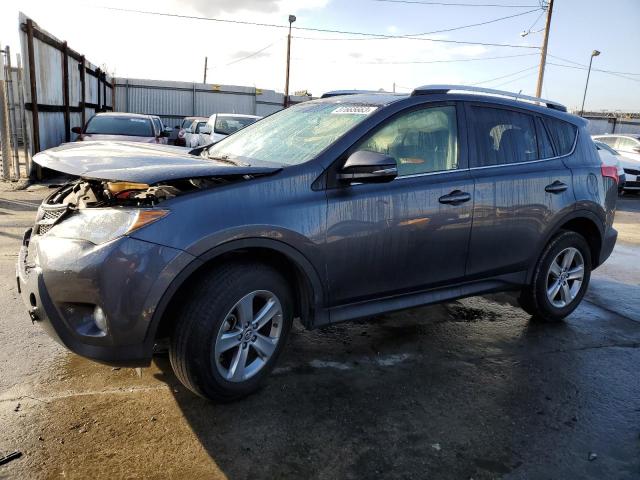 TOYOTA RAV4 XLE 2015 with VIN JTMWFREV7FD060781 - Photo from auction