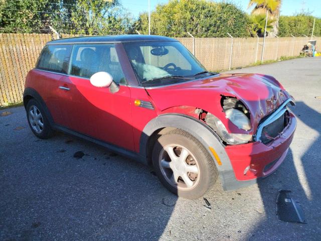 Photo 4 from auction – 2008 MINI COOPER with VIN WMWMF33518TT60572