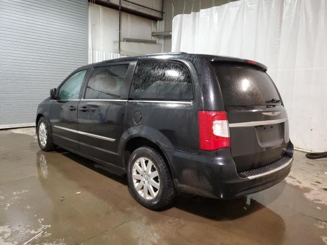 Photo 2 from auction – 2013 CHRYSLER TOWN & COU with VIN 2C4RC1BG8DR819400