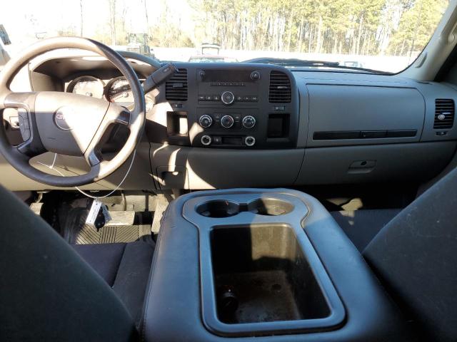 Photo 8 from auction – 2011 GMC SIERRA C15 with VIN 1GTR1TEA2BZ368041