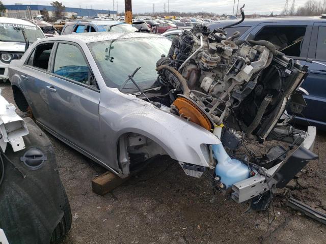 Photo 4 from auction – 2018 CHRYSLER 300 with VIN 2C3CCABG9JH195506