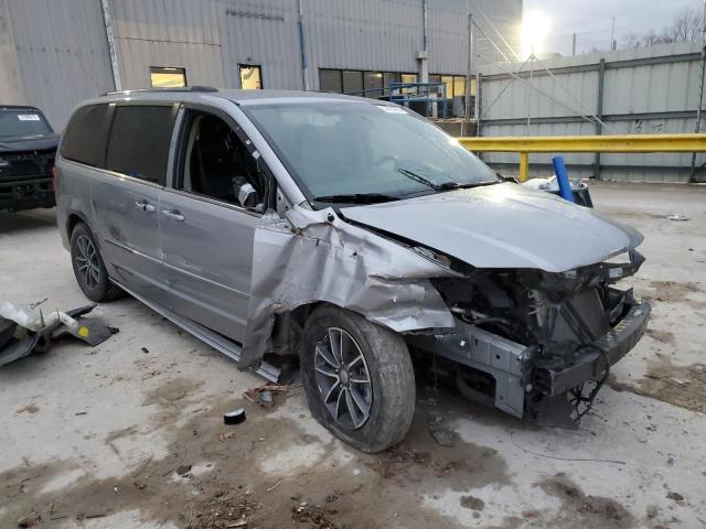 Photo 4 from auction – 2017 DODGE GRAND CARA with VIN 2C4RDGCG8HR562176