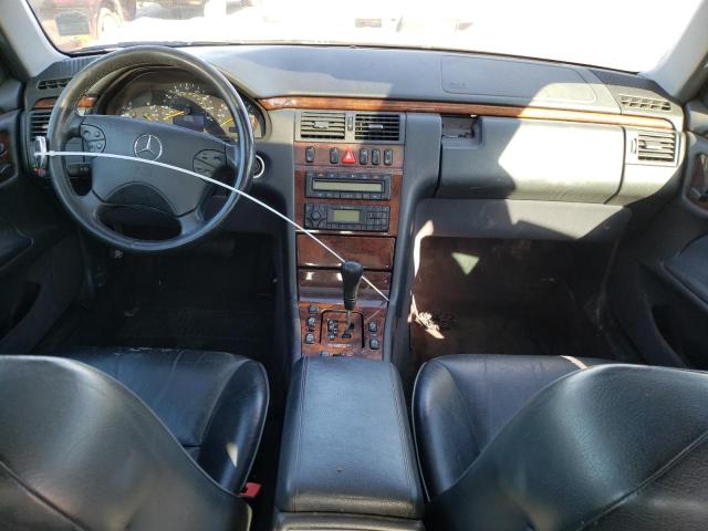 Photo 8 from auction – 2000 MERCEDES-BENZ E 320 with VIN WDBJF65J2YB130349