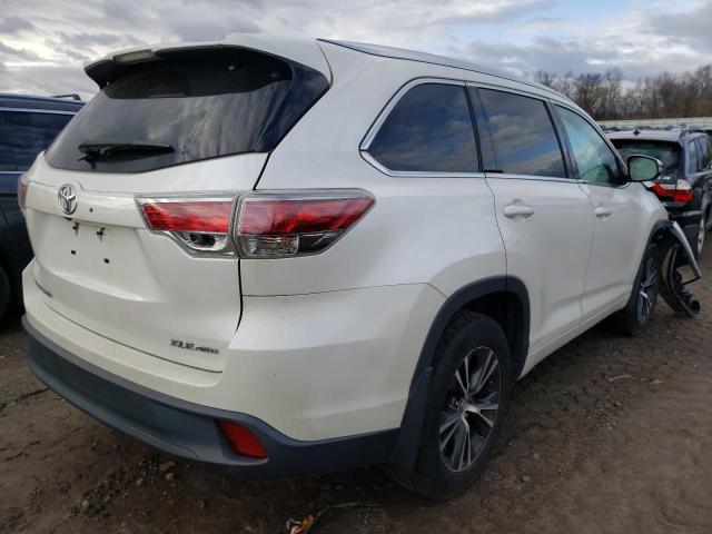 Photo 3 from auction – 2016 TOYOTA HIGHLANDER with VIN 5TDJKRFH6GS324822