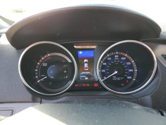 Photo 9 from auction – 2012 HYUNDAI SONATA HYB with VIN KMHEC4A42CA034473
