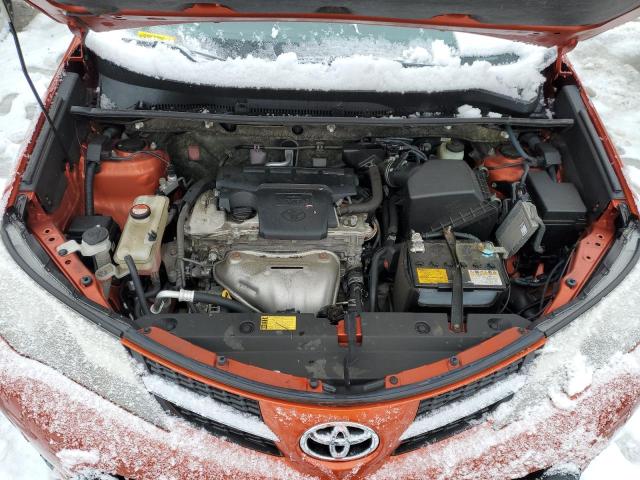 Photo 12 from auction – 2015 TOYOTA RAV4 LE with VIN JTMBFREV5FD113928