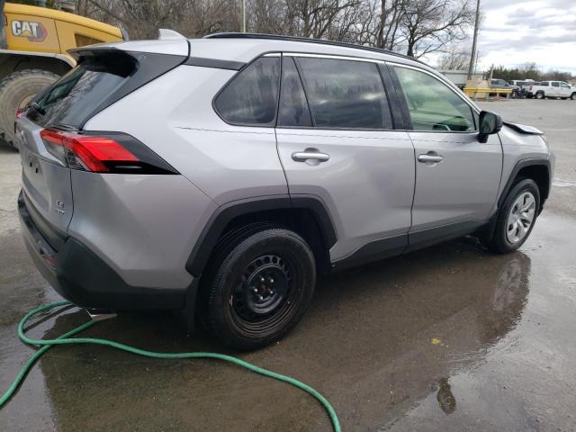 Photo 3 from auction – 2020 TOYOTA RAV4 LE with VIN JTMF1RFV2LD052743