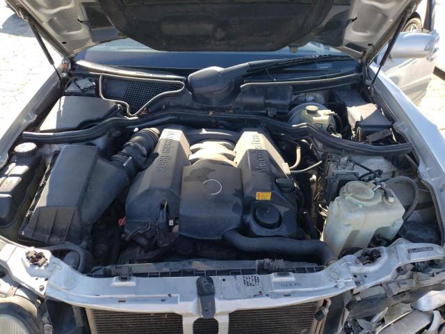 Photo 11 from auction – 2000 MERCEDES-BENZ E 320 with VIN WDBJF65J2YB130349