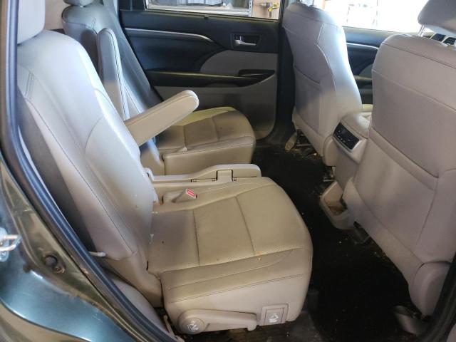 Photo 11 from auction – 2019 TOYOTA HIGHLANDER with VIN 5TDDZRFH3KS917491